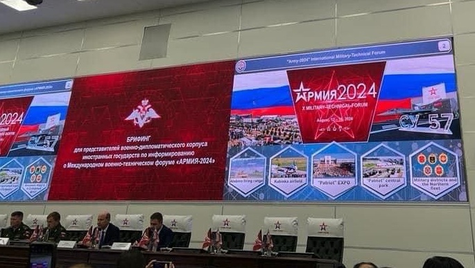 ผชท.ฯ ทั้ง ๓ เหล่าทัพ เข้ารับฟังการบรรยายการเตรียมการจัดงาน International Military - technical Forum : Army 2024 โดย กห.รัสเซีย